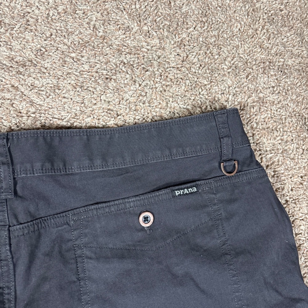 Prana Zion Mens Shorts Charcoal Gray Organic Cotton Blend Size 40 - Picture 7 of 9